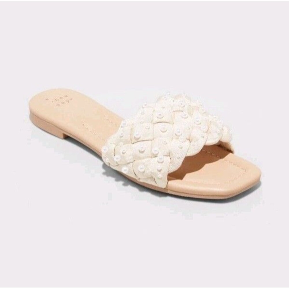 A New Day Carissa Sandals Women's 8 Pearl Memory Foam Slides